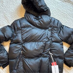 Obermeyer youth size medium Black‎ Puffer Jacket